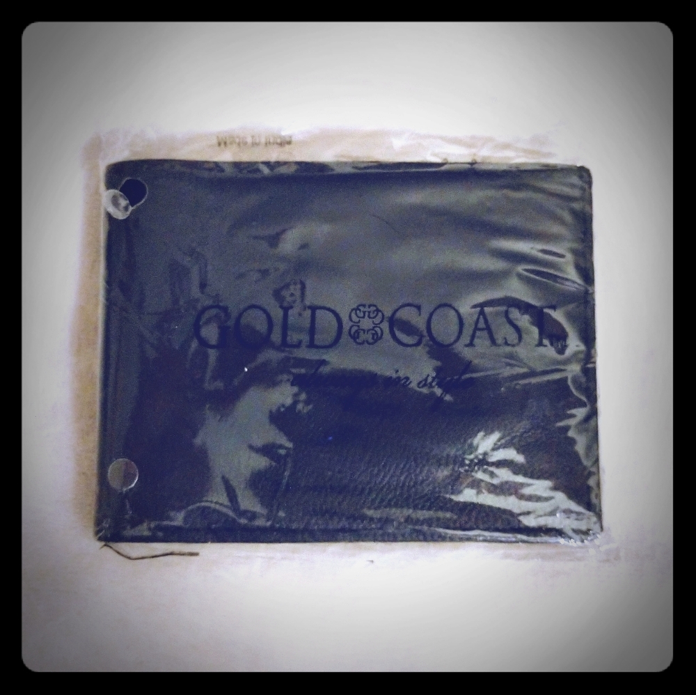 Goldcoast Men's Black Lambskin Wallet